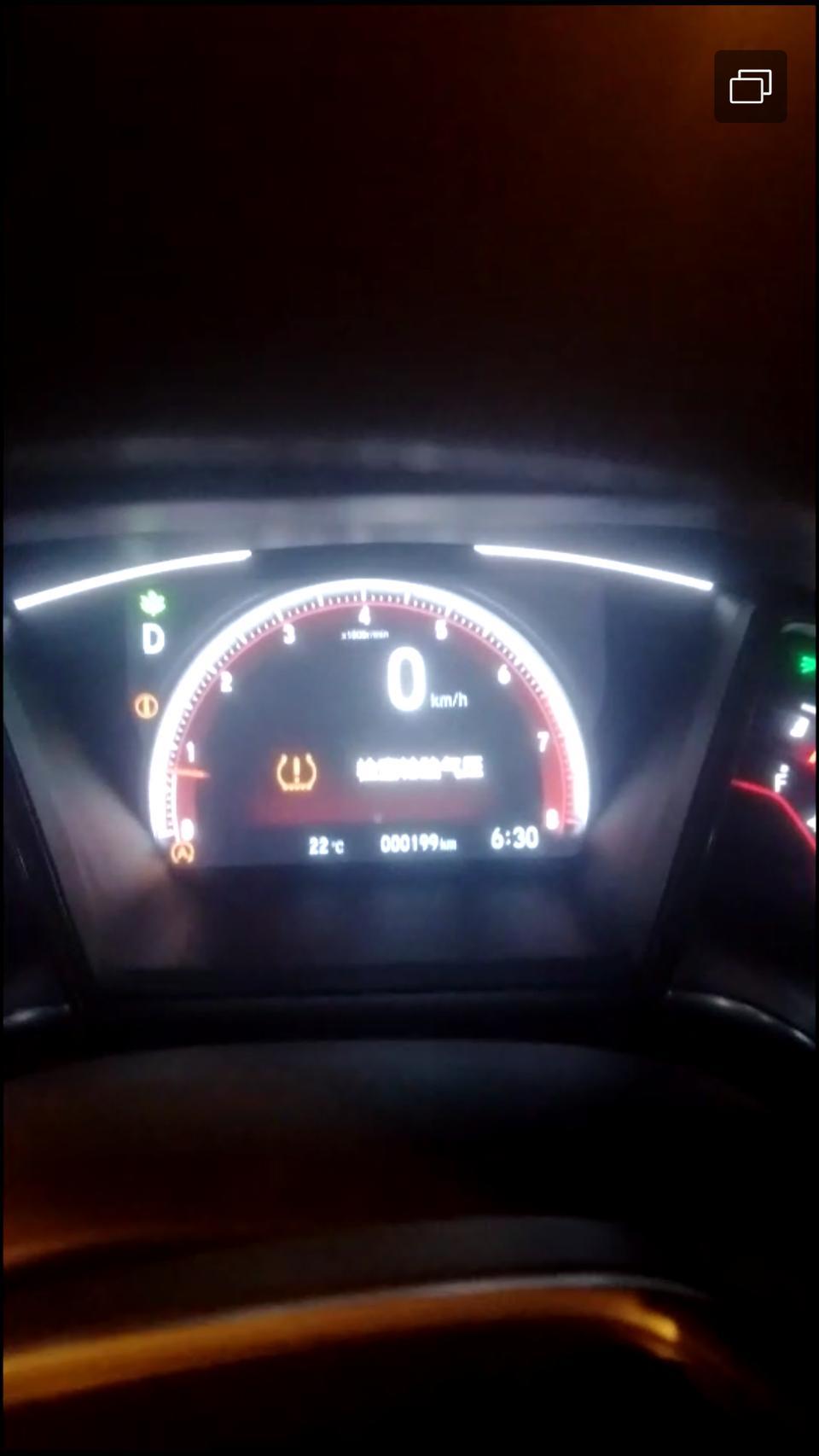思域-小白，昨天才买的新车。开着开着就胎压报警。轮胎也有气！什么原因？求解在线等待