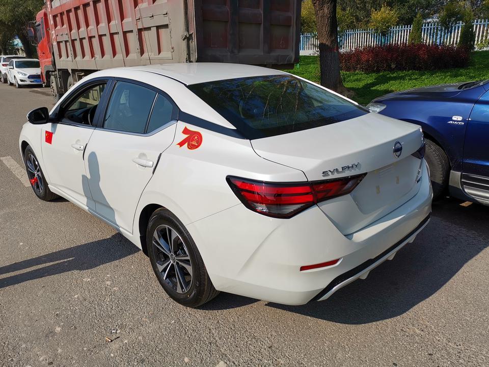 你们有没有觉着2020款轩逸新车 开起来之后方向盘里偶尔会发出有种让人很酸的声音是新车的胶件在磨合嘛