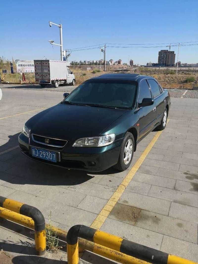 雅阁-2000年的车，32万公里，卖多少钱？