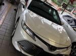 凯美瑞-今天刚提的2.5g豪华版，加了300元92的汽油，屏幕中显示能开440公里，油耗百公里12.5.个，省油不哥们？