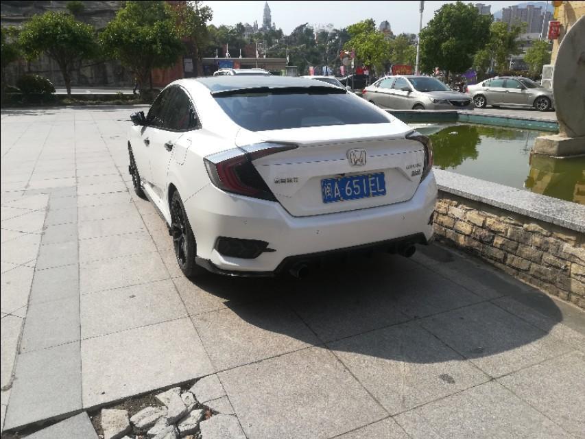 迈腾-这两个改装车哪个更霸气