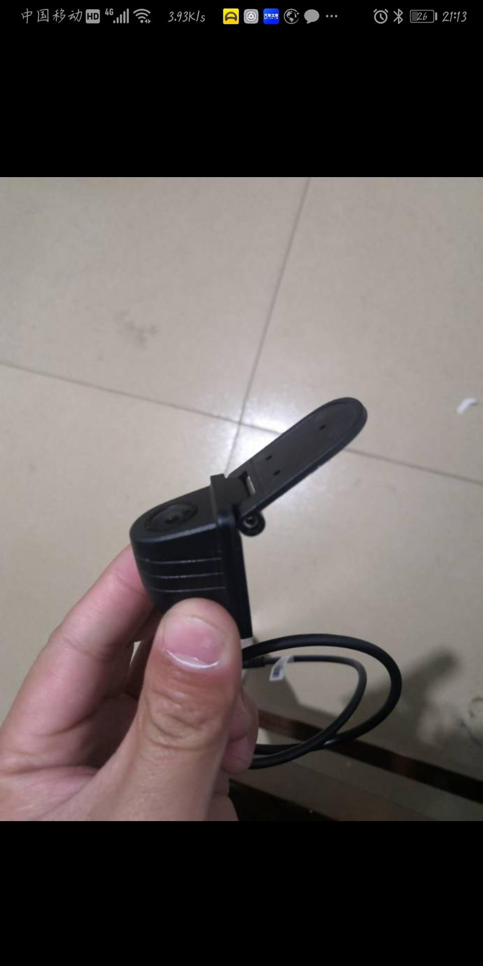 请问各位车友，新速腾怎么安装倒车影像啊  ，我买的是行车记录仪带后视镜头的。但是牌照灯的支架装不了这种摄像头，请问这种可以装吗
