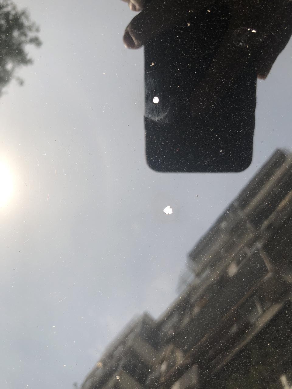 速腾2018款豪华，黑色车顶不到一年居然掉漆了。