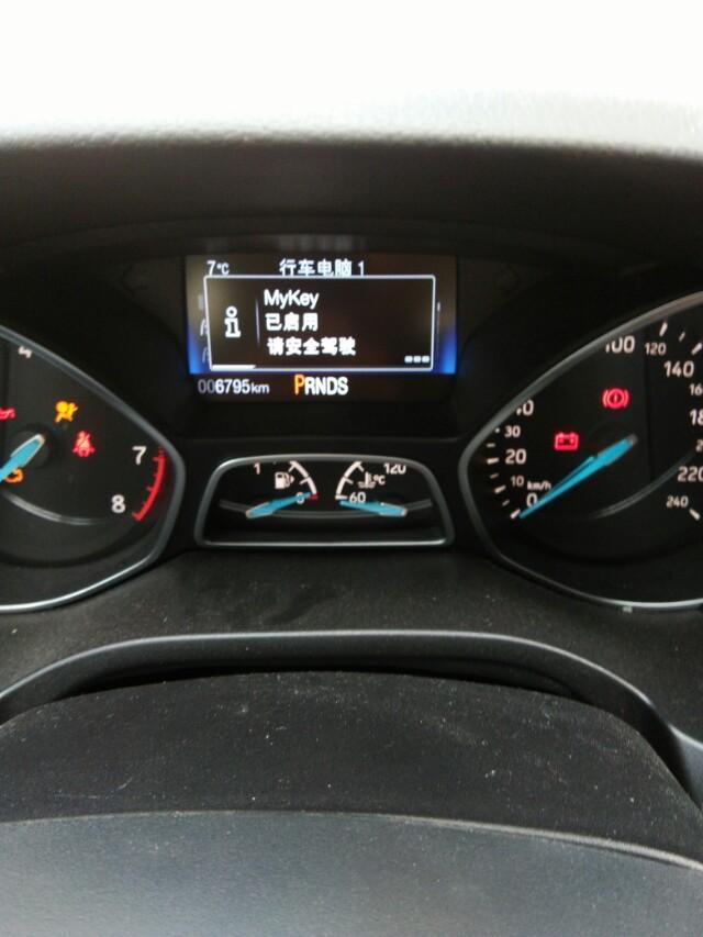 福克斯-18款福老克斯这样要怎么处理？