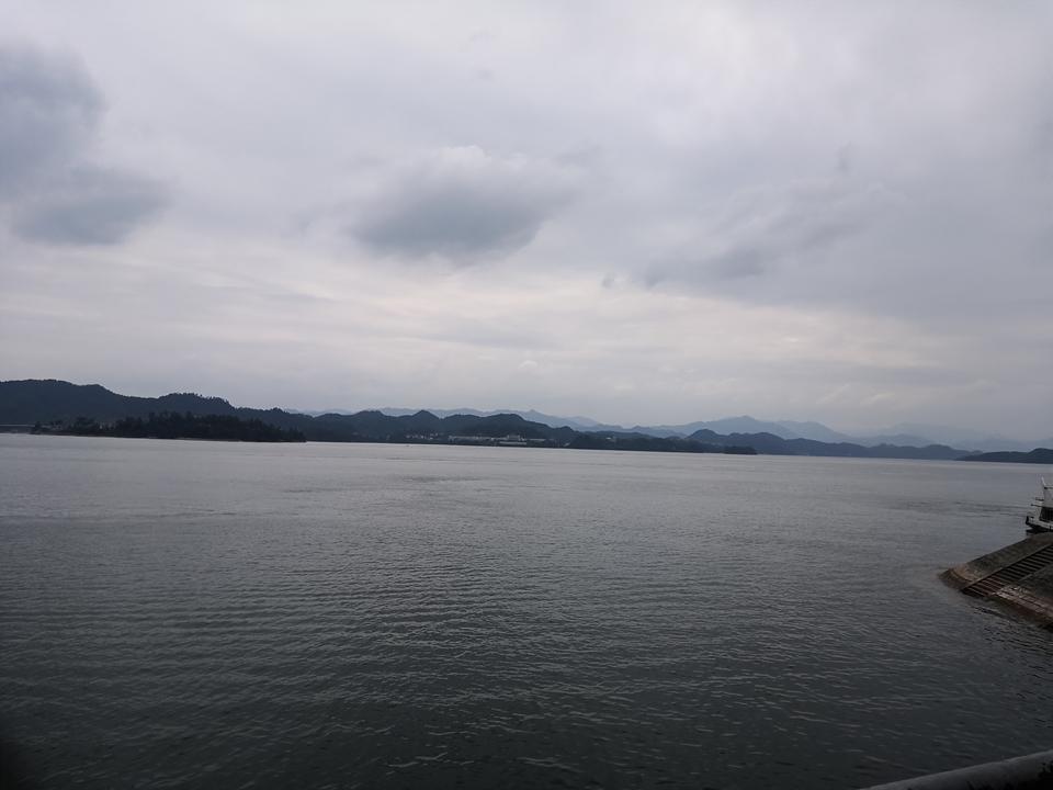 我的缤越，提回来一个月，原地打方向盘异响，慢挪动，踩刹车也有异响！你们会有这种情况吗？各位缤越车主们？