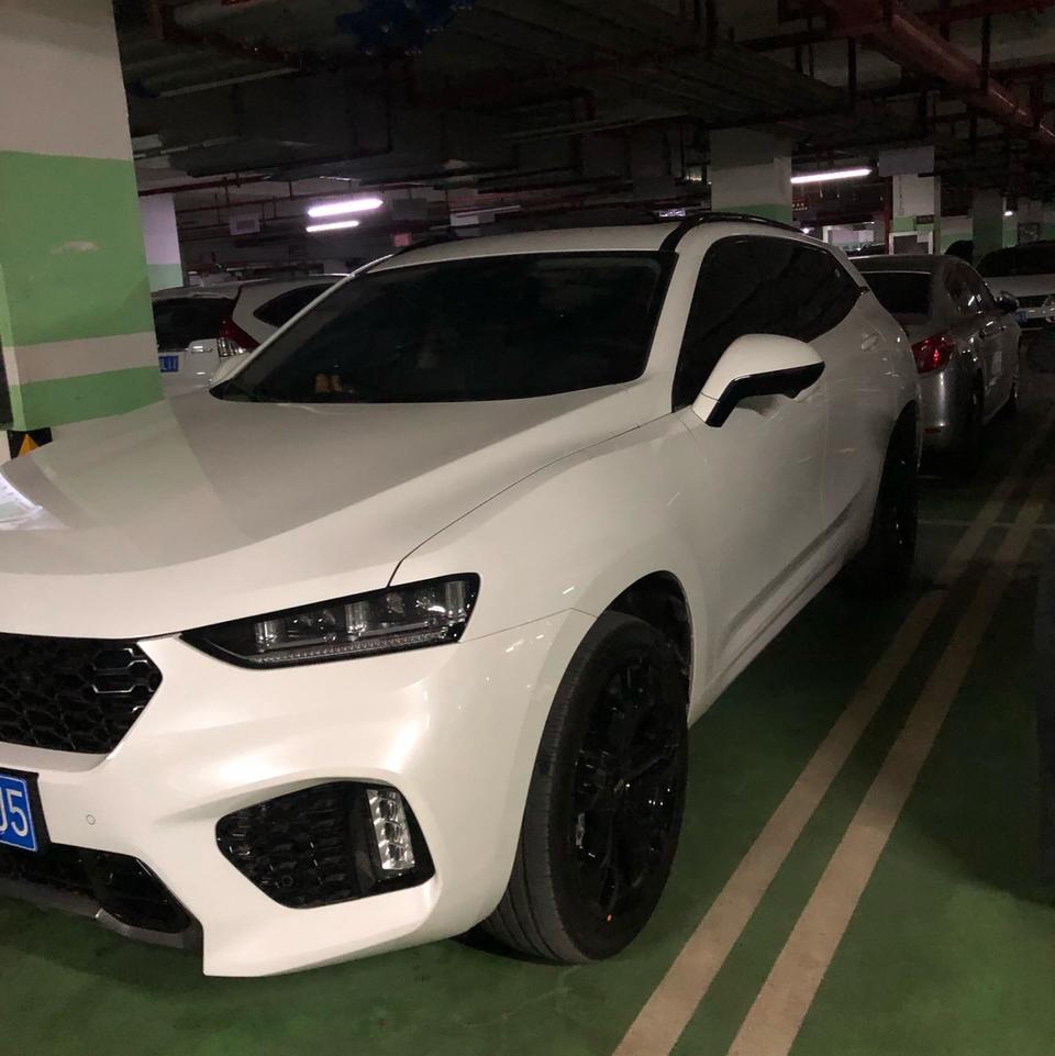 wey vv7-求老司机回答一下 Vv7自动驻车的等红灯的时候 用不用挂到N档呀 如果等红灯自动驻车时一直放在D档会不会增加油耗或者损害变速箱