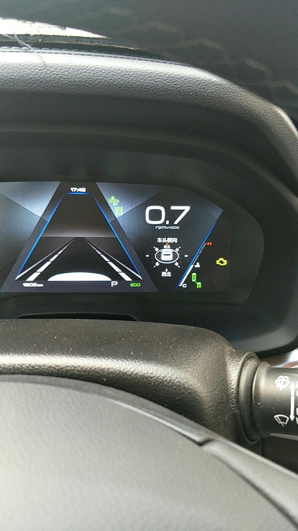 wey vv7-买车45天，发动机故障灯，连续亮黄灯。2019款VV7旗舰，6月5号提车，昨天7月23号，下午发动机故障灯亮黄色，打电话给4s店，当时就开去处理，40分钟左右，就弄好了，我也没看，也不懂，维修人员说暖风管电压低。今天下午，发动机故障灯又开始亮，明天去4s店检查，要注意什么事项，有大问题，4s维修人员会不会隐瞒？难道我运气不好，还是国产车质量，真的很差呢？发动机坏到什么程度才会换新车呢？