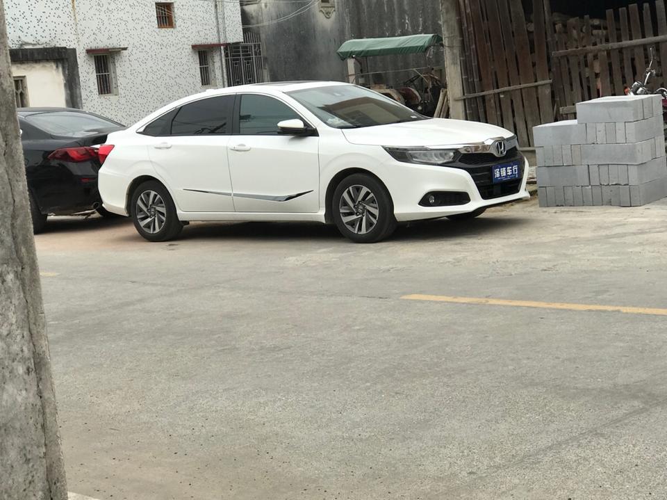 请问19凌派领先版测胎压怎么弄，研究了好久一直不知道在哪里
