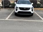 凯迪拉克xt4-XT4提车开了1000公里，动力和前排舒适度还不错，油耗包括高速和城市拥堵在10-11左右，其他都还满意，唯一一个就是刹车，总感觉刹车是偏软还是有点不灵敏，低速跟车轻踩刹车总会滑出预想距离，快速行驶遇到前方急刹车总是怕怕的，操作不是理想，要么重踩或者提前踩，请问其他XT4车友是怎么来操作的
