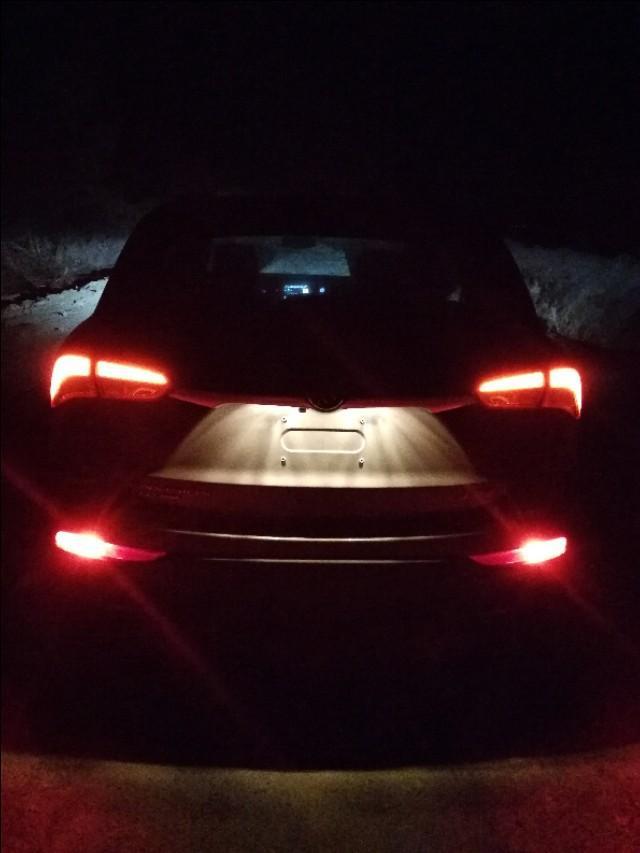 昂科威2.0T豪华时速120时转速表读数稳定在2000转，松油门后再慢慢加到时速120，转速表读数会稳在1750转，各位车友有这种情况吗