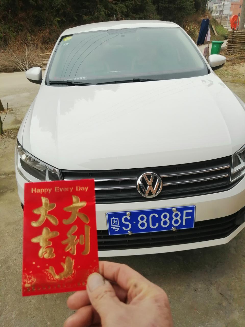 桑塔纳-加装前雾灯。能过年审吗？