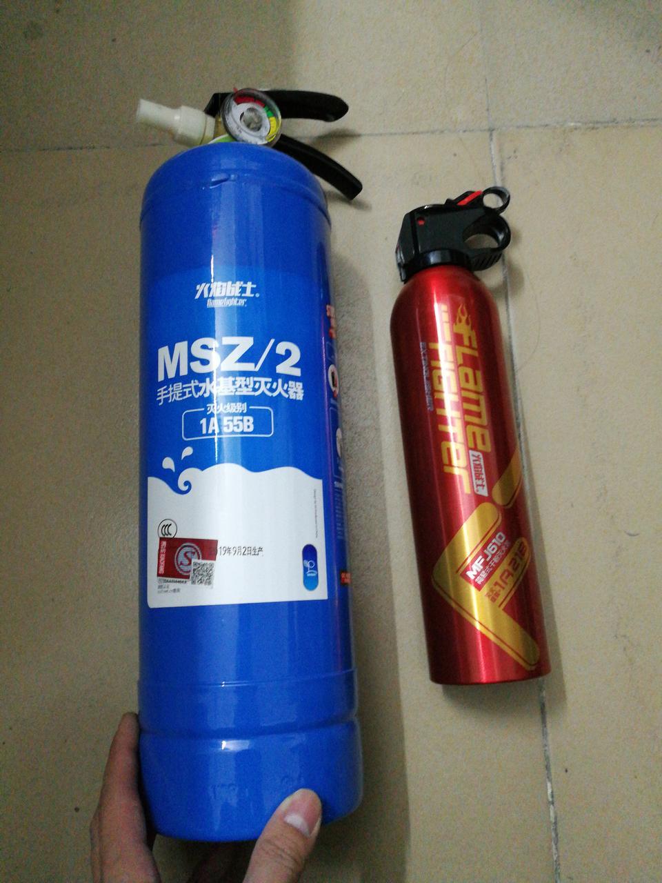 wey vv5-这种灭火器可以放车里吗？