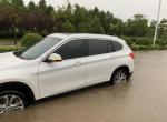 宝马x1-涉水熄火没二次点火修发动机 才买两个多月 水里开着熄火了 也没二次启动 拉4S店后拆了轮胎说盘不动要拆发动机 现在拆完说连杆曲轴和活塞都坏了 修一下要8万 拆解工时再加1万6 怎么会坏那么多啊 4S店会坑我吗