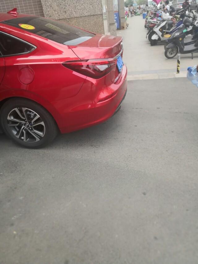 二代逸动轮胎是全尺寸？