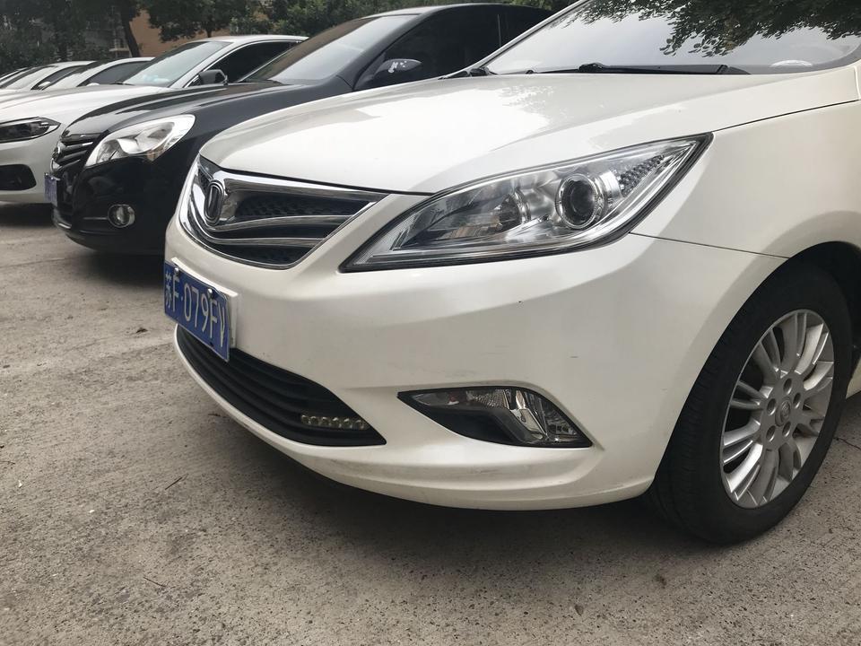 逸动-小逸有没有霸气侧漏的感觉？点赞