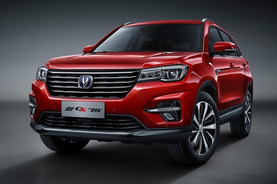 2020款长安cs75手动精智版，4s店打电话说优惠8000，到店里还可以再谈，最高可以优惠到一万几？
