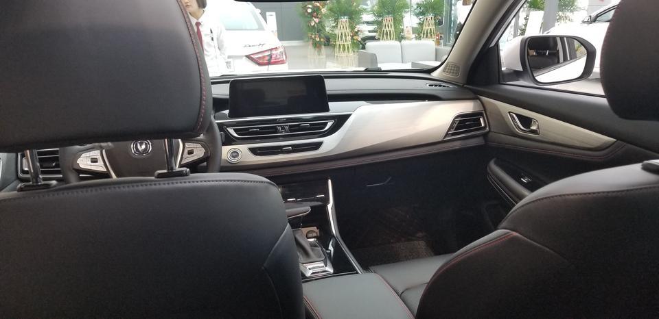 长安cs75-我昨天去看的车，国六的CS75领智型，优惠完13.9万，合适么？第一回买车，该注意什么？