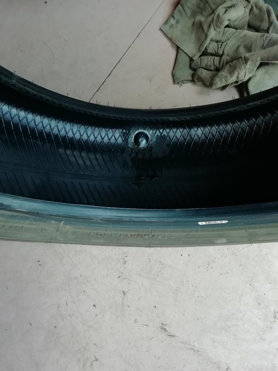 长安cs75-请问一下我2018年双十一买的车我没有衬过胎但是在2019年6月27号被钉了扎了开去衬胎再知到胎己经被衬4s店过一次了，我该怎么办？