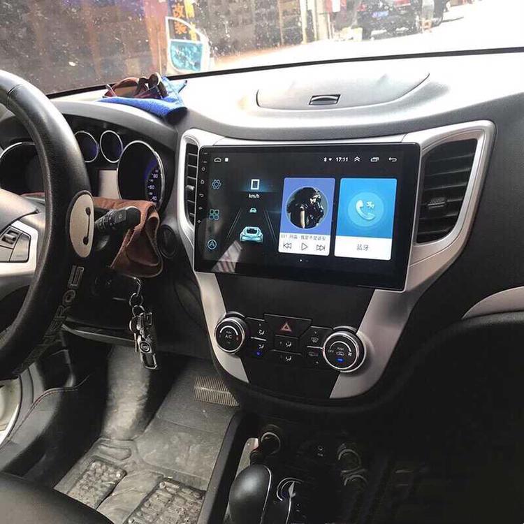 谁知道装在长安CS75上的这个神器是什么？多少钱？？