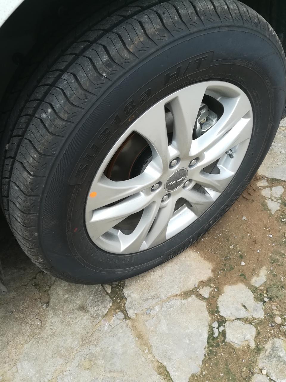 哈弗m6-2.2的气压会不会低啊，我看轮胎瘪瘪的