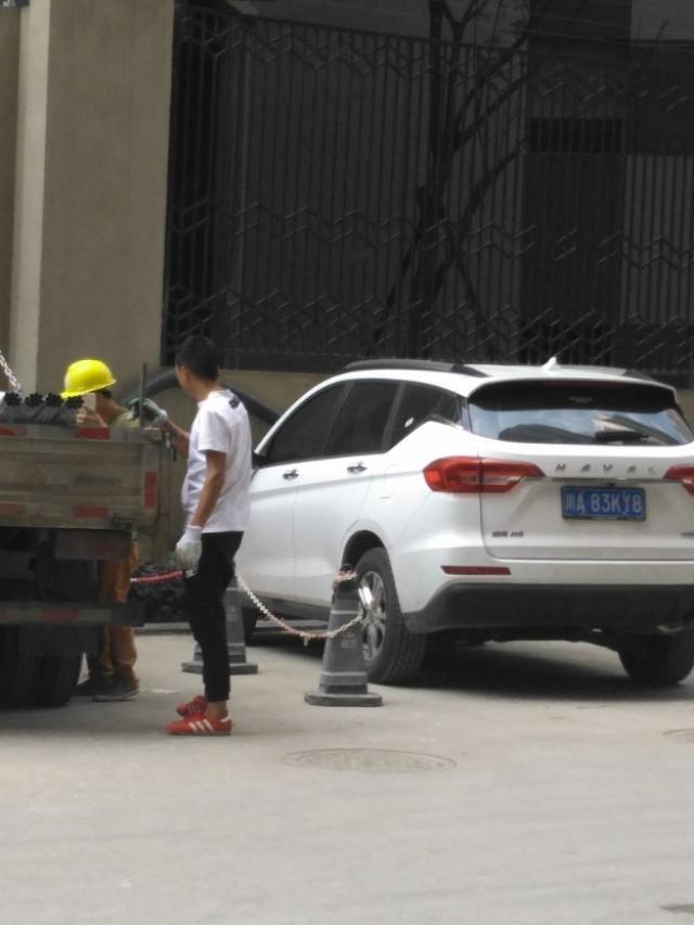 哈弗m6-大家看看这是什么车 
 2018年04月27日14:33:41