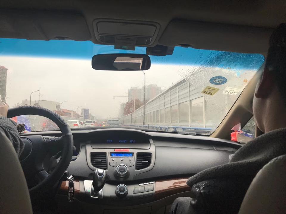 奥德赛-请问这内饰是什么车