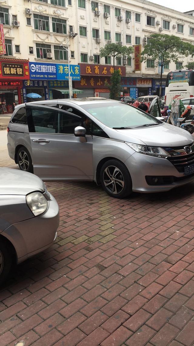 奥德赛-大家看看这是什么车？想买二手价格有没有十万以下的？