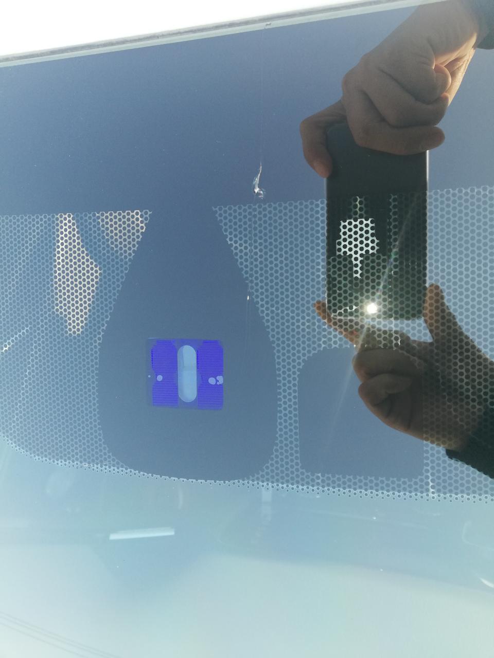 欧蓝德-前挡风玻璃更换多少钱？裂纹可修复吗？
