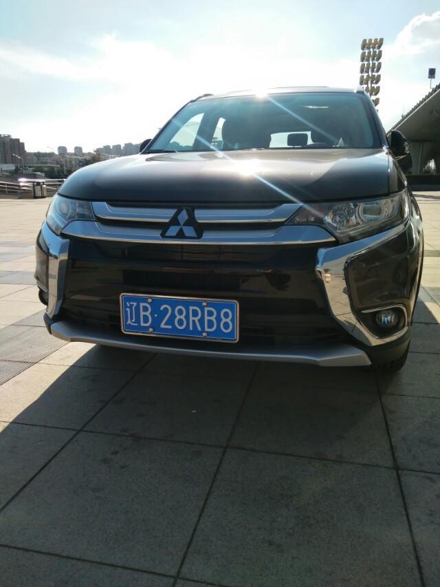 请问三菱欧蓝德这个车音响能升级吗？