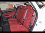 长安cs85 coupe-才发现85，1.5T全系后排没有扶手杯架啊，这个东西能不能后装啊