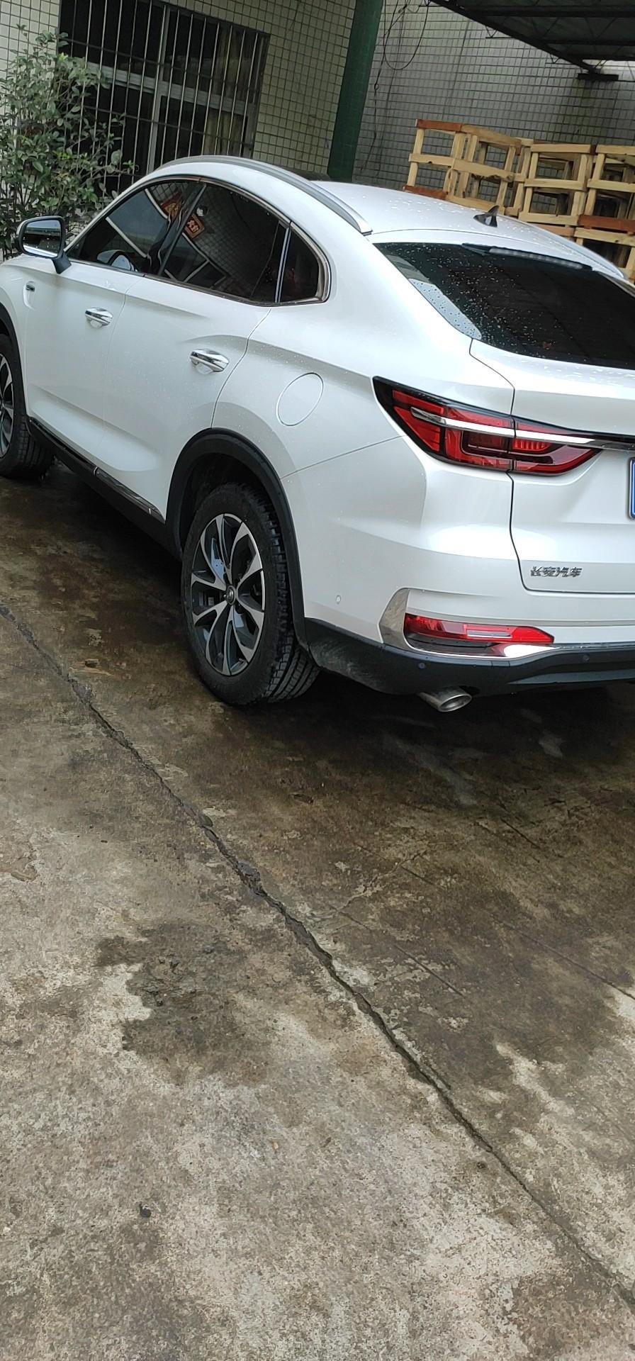 长安cs85 coupe-长安 cs85   1.5品版有 自动刹车功能吗？怎么设置？？