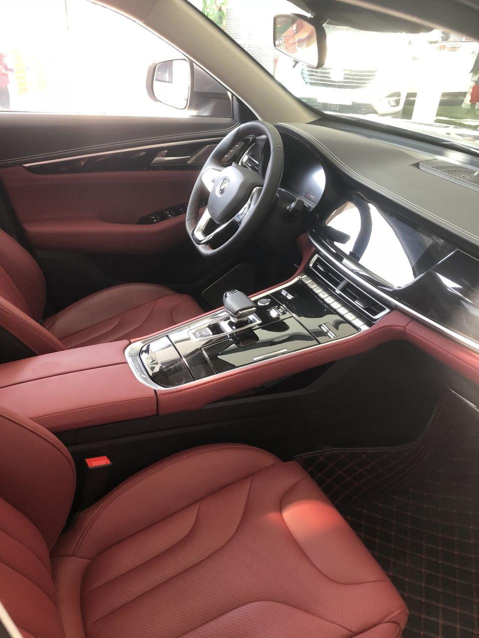 长安cs85 coupe-这个sao红色+黑色！运动气息十足！它是否值得入手？