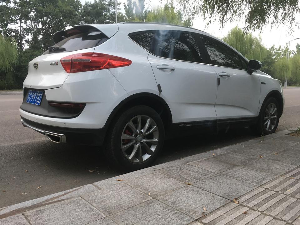 帝豪gs-gs的车主们，你们保养是在四儿子那里做还是在外面的修理厂，在汽修厂保养的都是换什么标号和什么牌子的机油，求大家推荐，个人在意的是提速和静音