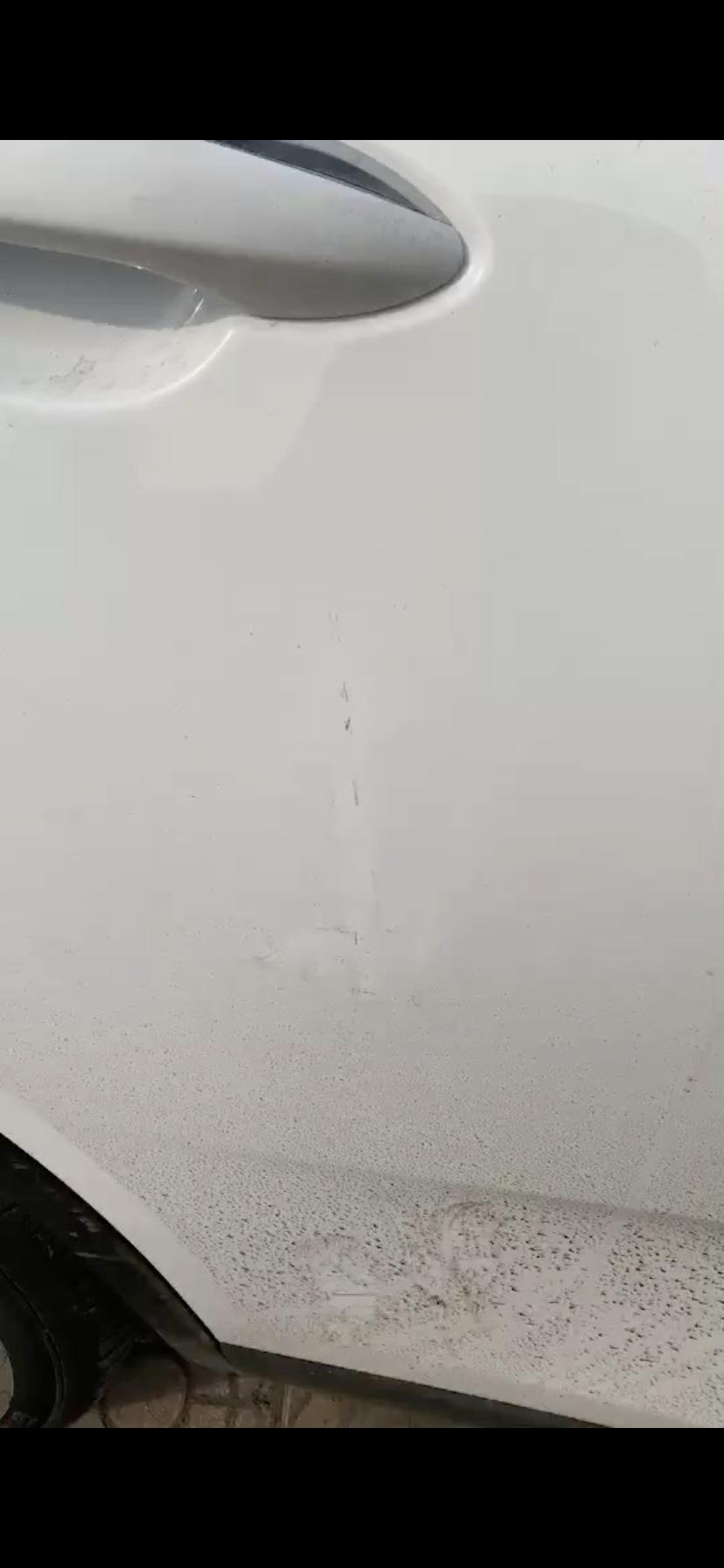 帝豪gs-刚买的车，不到两个星期，被刮蹭了，心疼，用不用去补个漆啊。