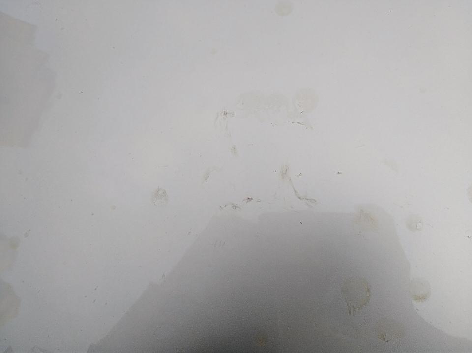 帝豪gs-车头有粘性野！！我买支这样野都清洗不了！！想请教大神们！我应该怎样清洗好
