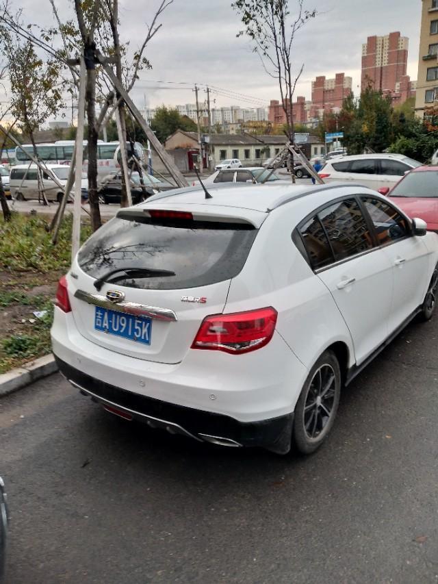 吉利帝豪GS应该更换哪款雪地胎？轮胎规格是多少？
