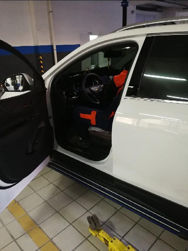 探界者-新车半月不到，四S店拆中控屏，郁闷