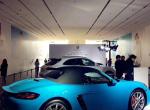 保时捷718boxster S 2.5T 七七八八总价花了120W，开出去好些个朋友说我这车只要六七十万…??我郁闷得要死，买了个顶配，结果天天被人笑…我是不是被福田保时捷中心坑了？