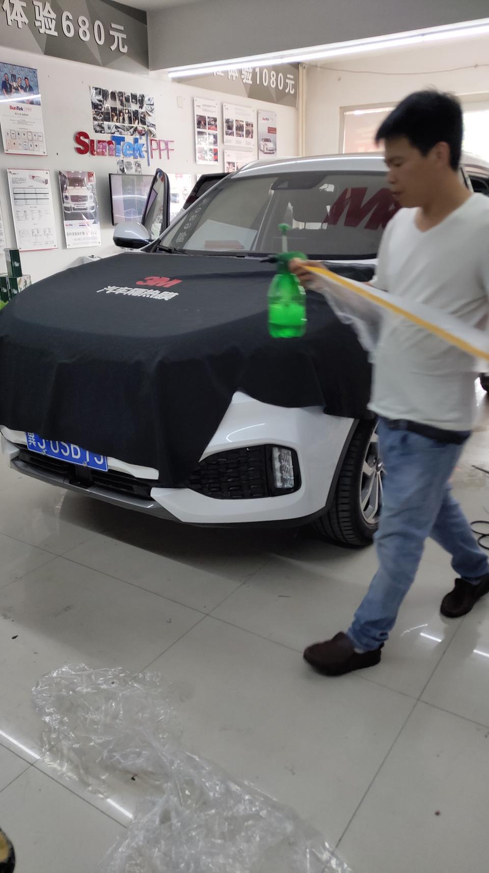 wey vv6-vv6不打火 不能听歌嘛  哪位大神知道 还有就是 仪表盘上不显示油耗啊   在设置里选了也没有 只有两个人小计里程