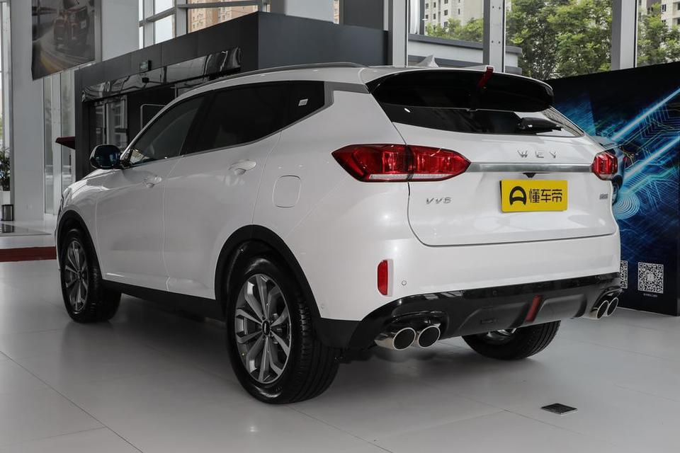 wey vv6-问下各位车友，VV6两驱超豪型15.5万的那辆车，分期和全款的价位各多少?求告知。