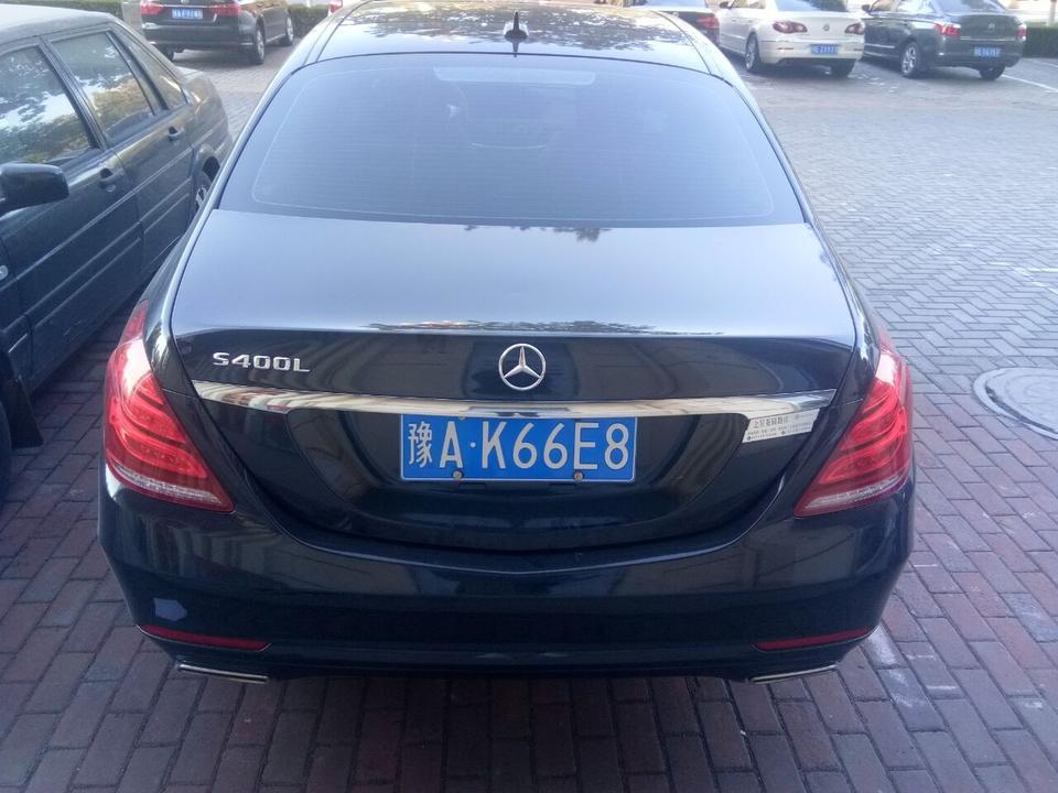 迈巴赫s级-请问名位懂车达人这是奔驰S400L还是迈巴赫S400L