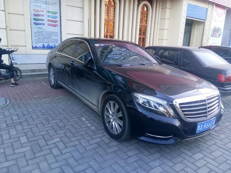 迈巴赫s级-请问名位懂车达人这是奔驰S400L还是迈巴赫S400L