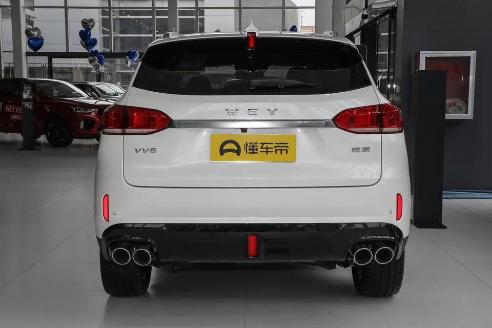wey vv6-问下各位车友，VV6两驱超豪型15.5万的那辆车，分期和全款的价位各多少?求告知。