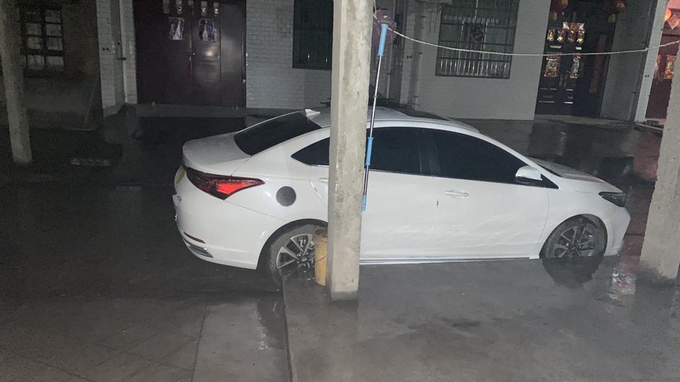 艾瑞泽gx-自动型色版方向打死有异响，正常吗？