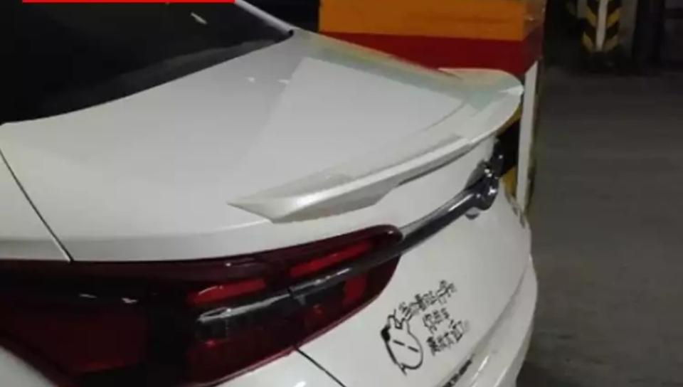 艾瑞泽gx-Gx装个扰流板交警查不查？会罚吗