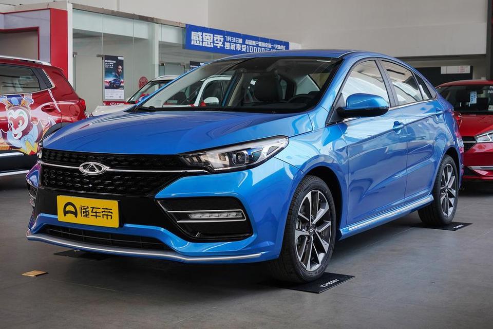 艾瑞泽gx-明天去成都4儿子店看gx自型。有要注意什么的吗？多少落地合适？