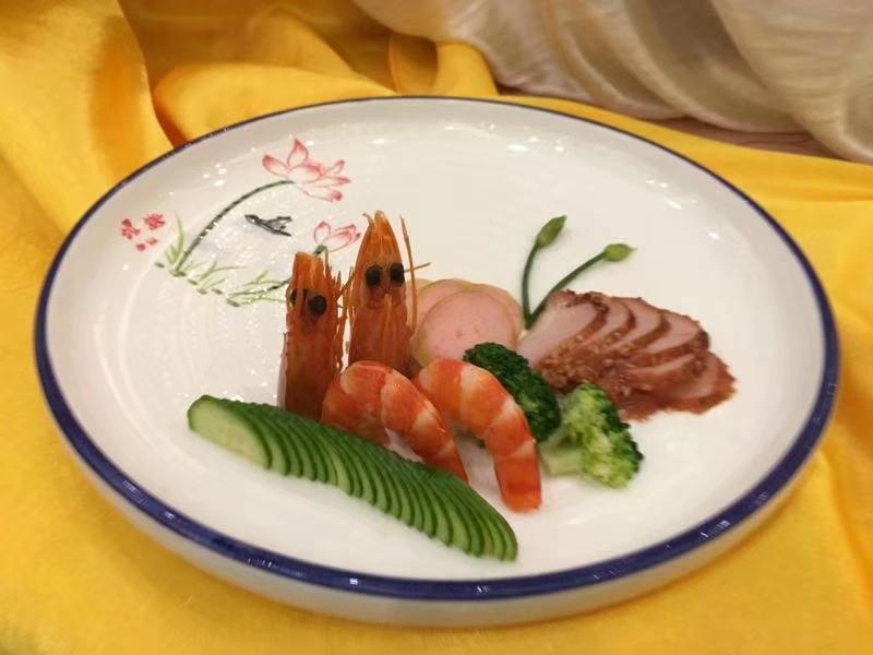 买了艾瑞泽gx手动挡的朋友、说说咋样挂档顺滑吗、都有什么毛病、我也想入手这个车、谢谢各位大神、小生有礼了！