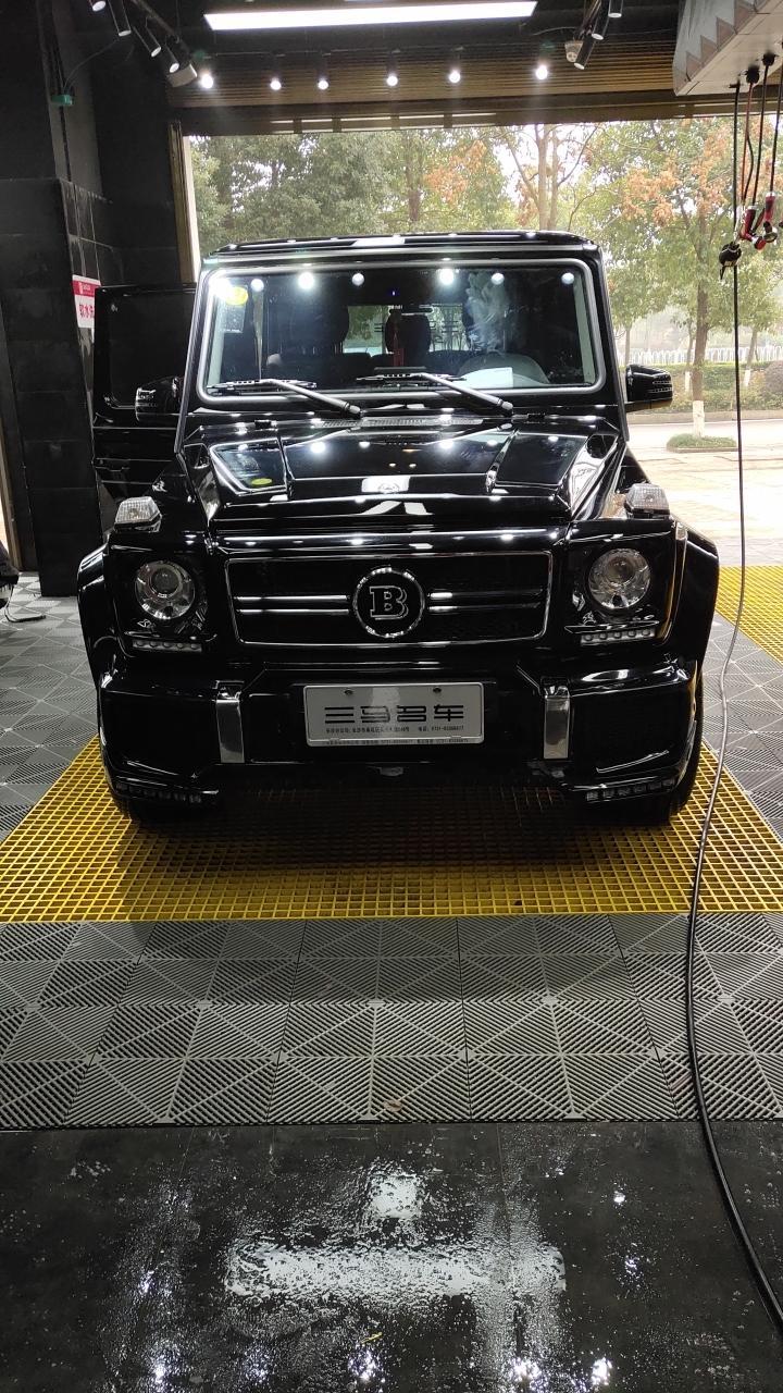 奔驰g级-大家看看这是什么车，多少万