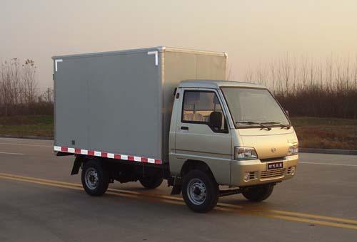 长安cs35 plus-我曾经想过买一辆货柜车，把后面货柜改装成房车，然后全国游，一边直播，一边摆摊，应该不错，货柜车才3-4万，再花五万块改装一下，就是不知道能不能上路，哈哈哈