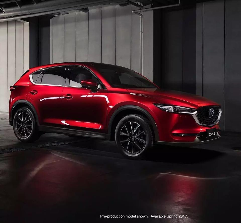 马自达cx-5-今天定了马自达2020款2.0L两驱智尊型，落地20.5万左右。过几天提车，开心的同时也担心，因为本姑娘完全小白，有小哥哥给我讲点驾驶感受或注意事项不？迫不及待迎接我人生第一辆座驾～